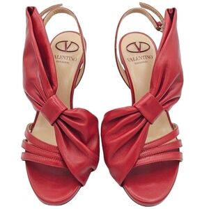 VALENTINO GARAVANI women's size 36 dark‎ red heels